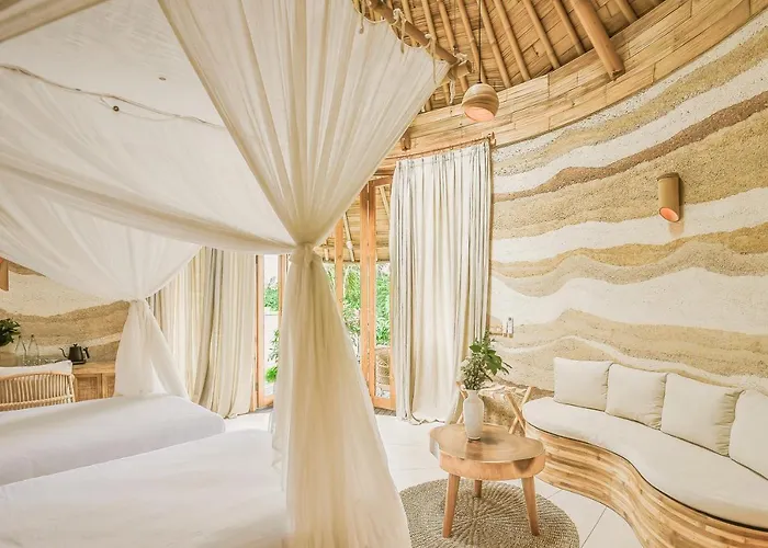 Resort Solana Wellness Retreat