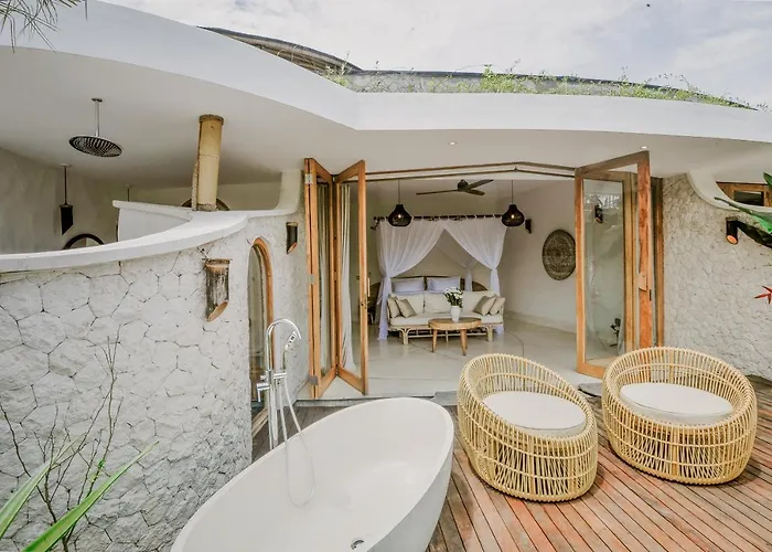 Solana Wellness Retreat